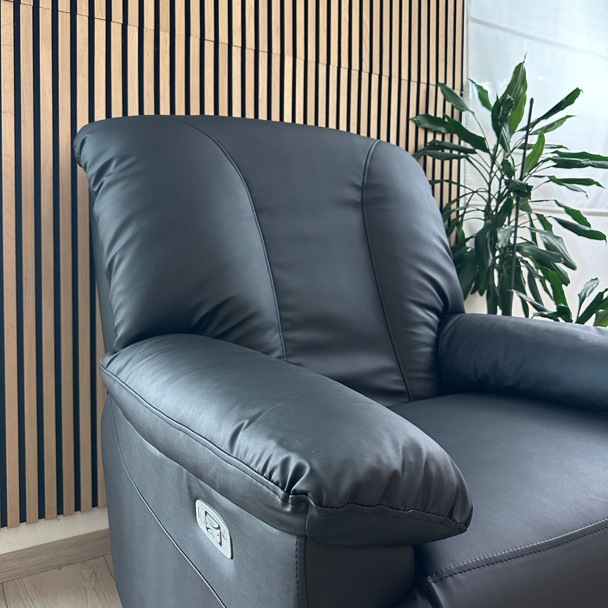 Massagesessel schwarz - Shiatsu Massagefunktion ANGEBOT BEI ABHOLUNG
