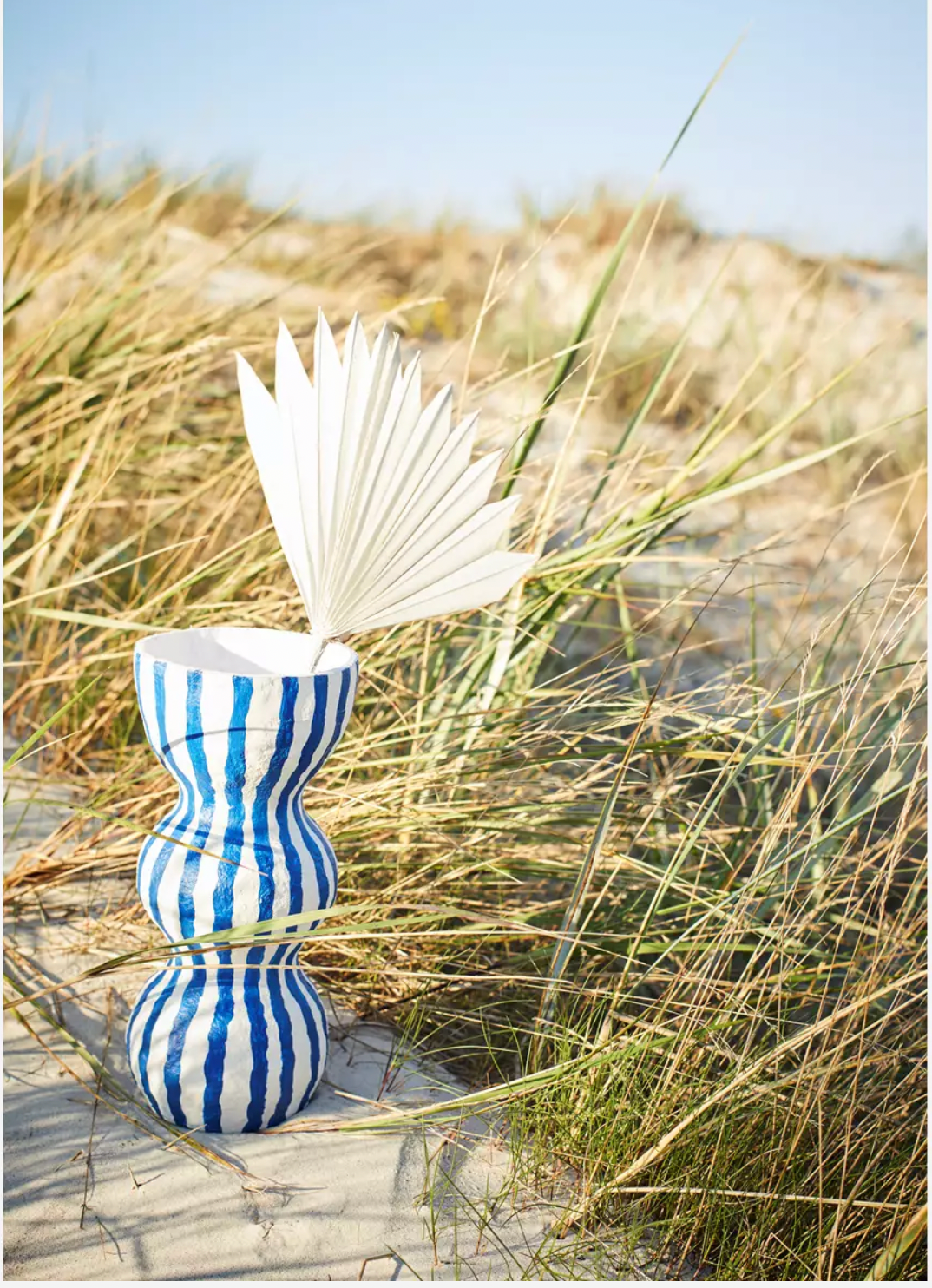 Handbemalte Vase aus Zellstoff