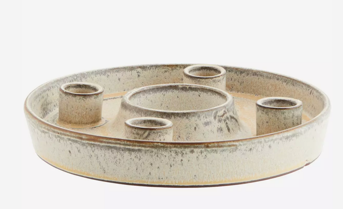 Round stoneware candle holder